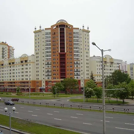 Flat In Near Subway Mińsk